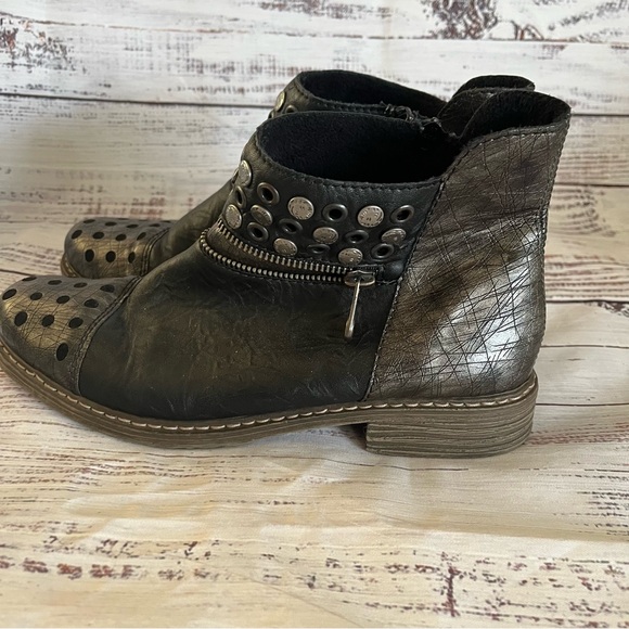 Rieker Ankle Side Zip Bootie Boots Studded Metallic Women's Size 8 EUR 39 - Picture 4 of 11